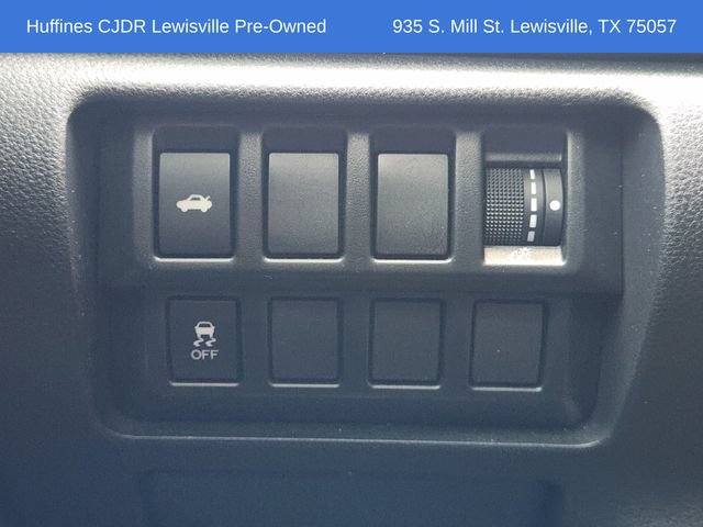 Used 2025 Subaru WRX Premium AWD/4WD image 29