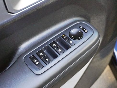 Certified 2025 Hyundai Santa Fe SEL image 24