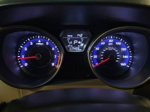 Used 2016 Hyundai Elantra SE w/ Option Group 02 image 23