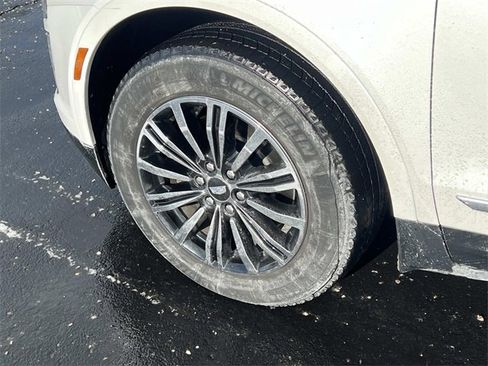 Used 2019 Cadillac XT5 Luxury image 10