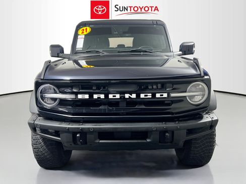 Used 2021 Ford Bronco Outer Banks w/ Sasquatch Package image 10