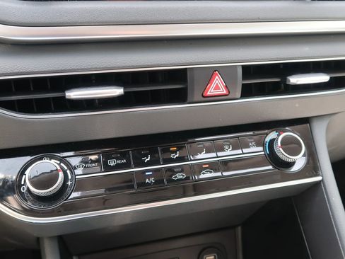 Used 2020 Hyundai Sonata SE image 32