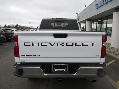 Used 2023 Chevrolet Silverado 2500 LT w/ Convenience Package image 4