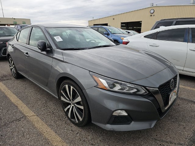 Certified 2022 Nissan Altima 2.5 SR FWD image 2