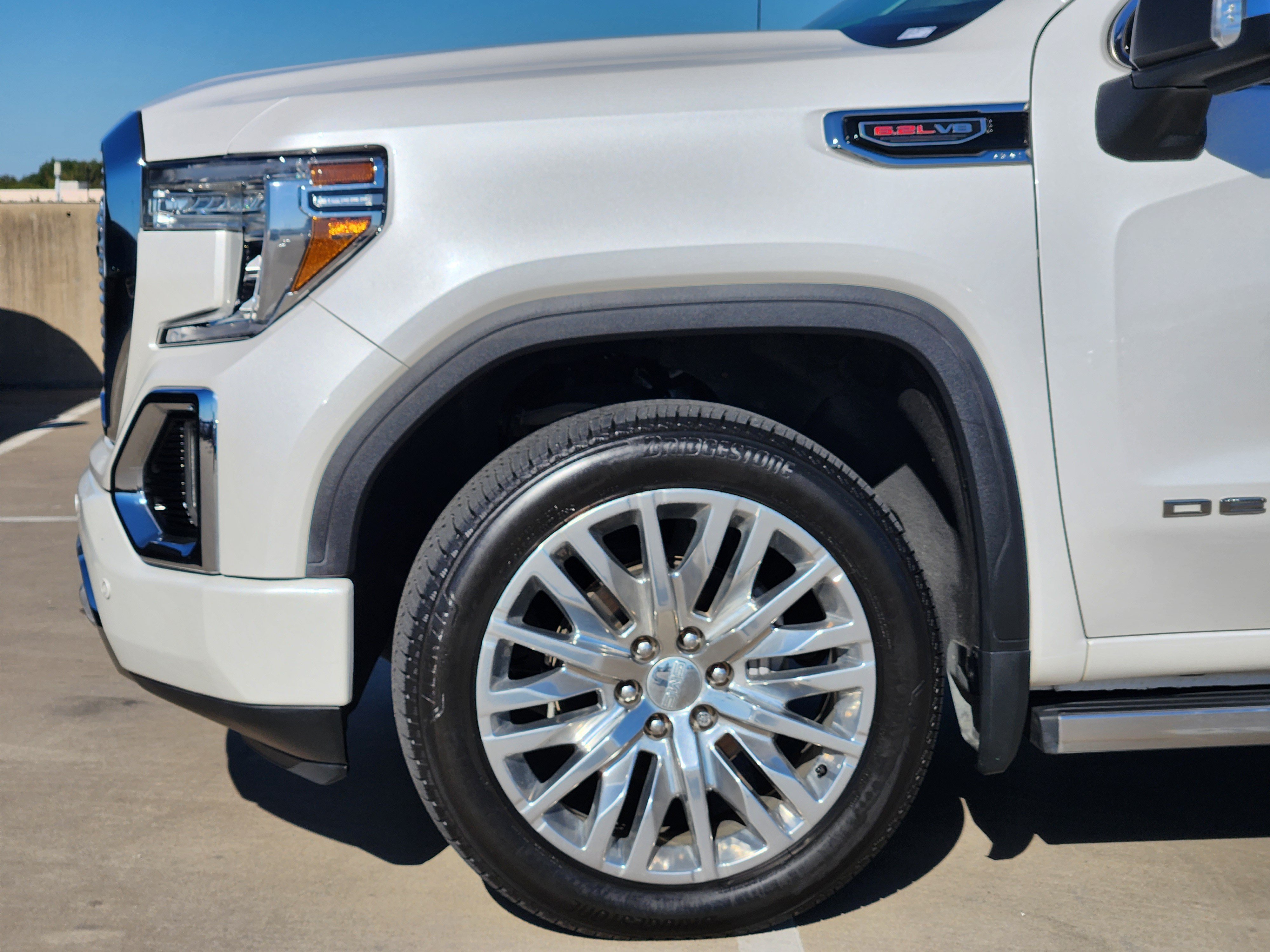 Used 2019 GMC Sierra 1500 Denali w/ Denali Ultimate Package AWD/4WD image 13