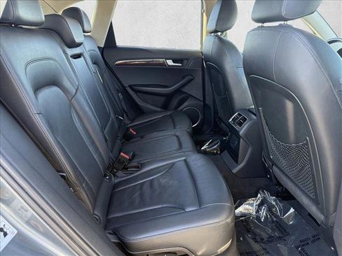 Used 2012 Audi Q5 2.0T Premium Plus w/ Premium Plus Pkg image 21