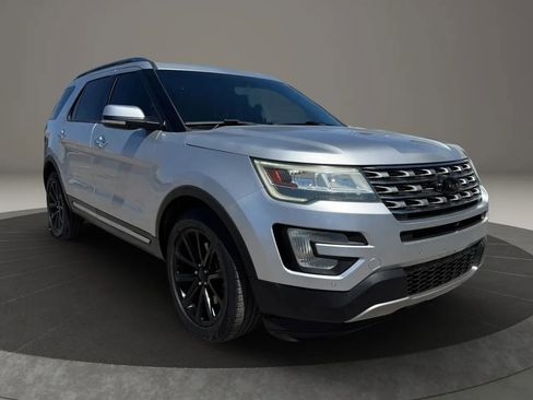 Used 2016 Ford Explorer Limited AWD/4WD image 4