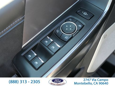 New 2026 Ford F450 Platinum w/ FX4 Off-Road Package AWD/4WD image 16