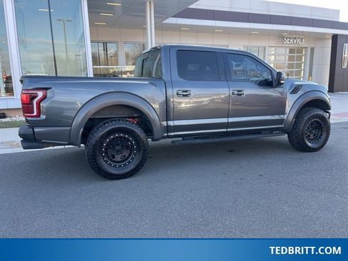 Used 2019 Ford F150 Raptor w/ Equipment Group 802A Luxury image 9