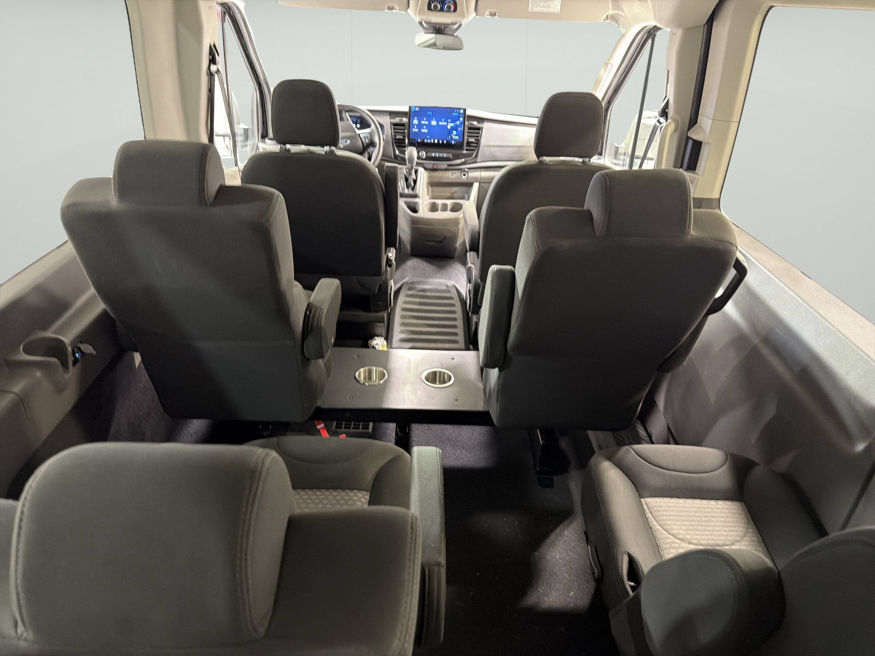 Used 2024 Ford Transit 350 XLT RWD image 12