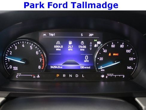 Used 2022 Ford Explorer XLT w/ Equipment Group 202A image 16