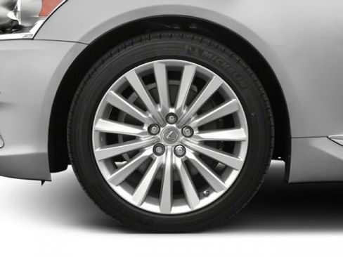 Used 2017 Lexus LS 460 image 12