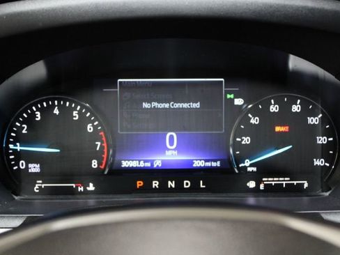 Used 2023 Ford Explorer XLT image 49