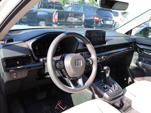 Used 2024 Honda CR-V EX-L image 9