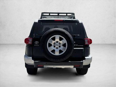 Used 2007 Toyota FJ Cruiser 4WD image 6