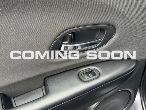 Used 2020 Honda HR-V Sport image 14