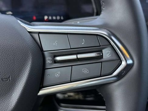 Used 2026 Chevrolet Equinox LT AWD/4WD image 19