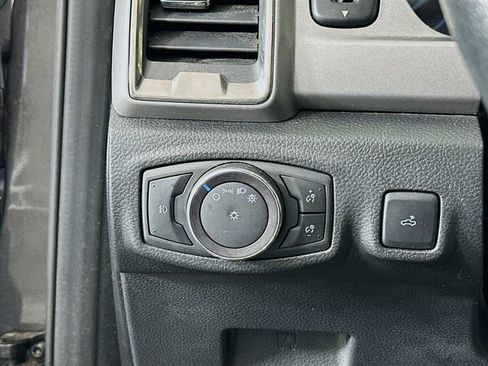 Used 2019 Ford Ranger XLT w/ Equipment Group 302A Luxury image 10