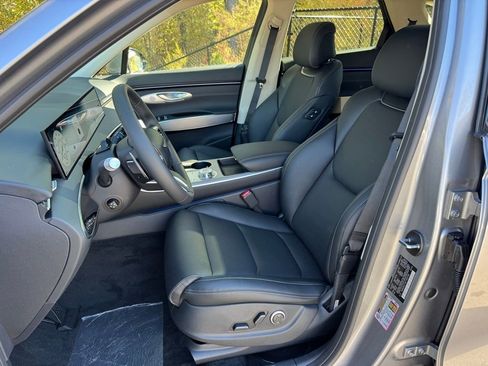 New 2026 Genesis GV70 2.5T Select image 18