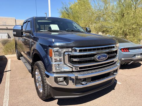 Used 2020 Ford F350 Lariat w/ Lariat Ultimate Package AWD/4WD image 3