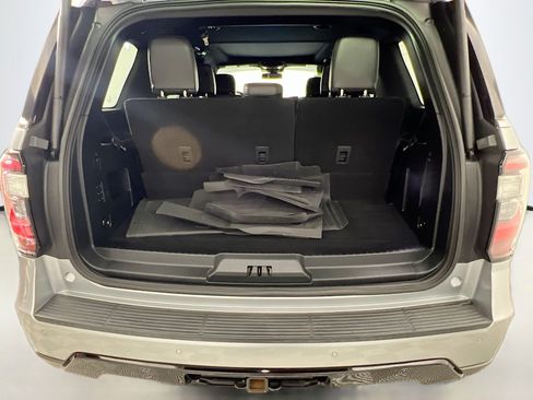 Used 2021 Ford Expedition Limited RWD image 34