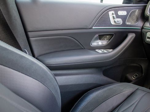 Used 2022 Mercedes-Benz GLS 63 AMG 4MATIC image 19