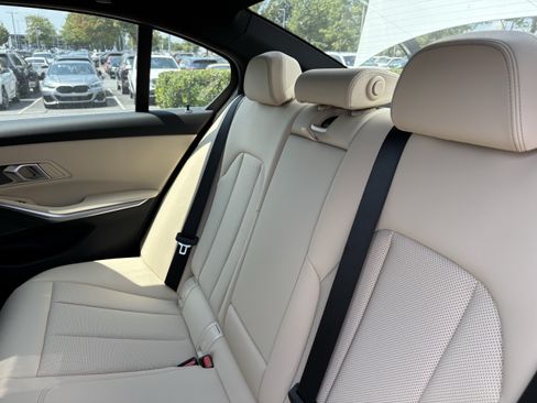 New 2026 BMW 330i Sedan w/ Premium Package RWD image 33