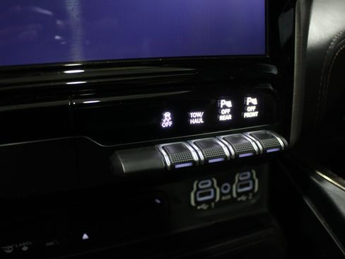 Used 2019 RAM 1500 Limited AWD/4WD image 20
