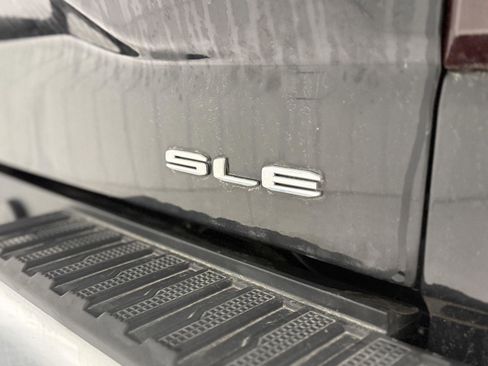 Used 2020 GMC Sierra 1500 SLE w/ SLE Value Package image 37