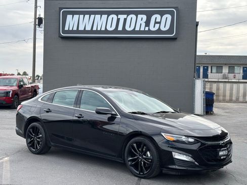 Used 2024 Chevrolet Malibu LT w/ Midnight Edition FWD image 1