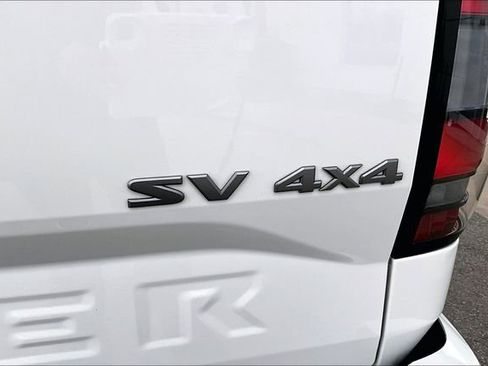 Certified 2024 Nissan Frontier SV w/ SV Convenience Package image 18