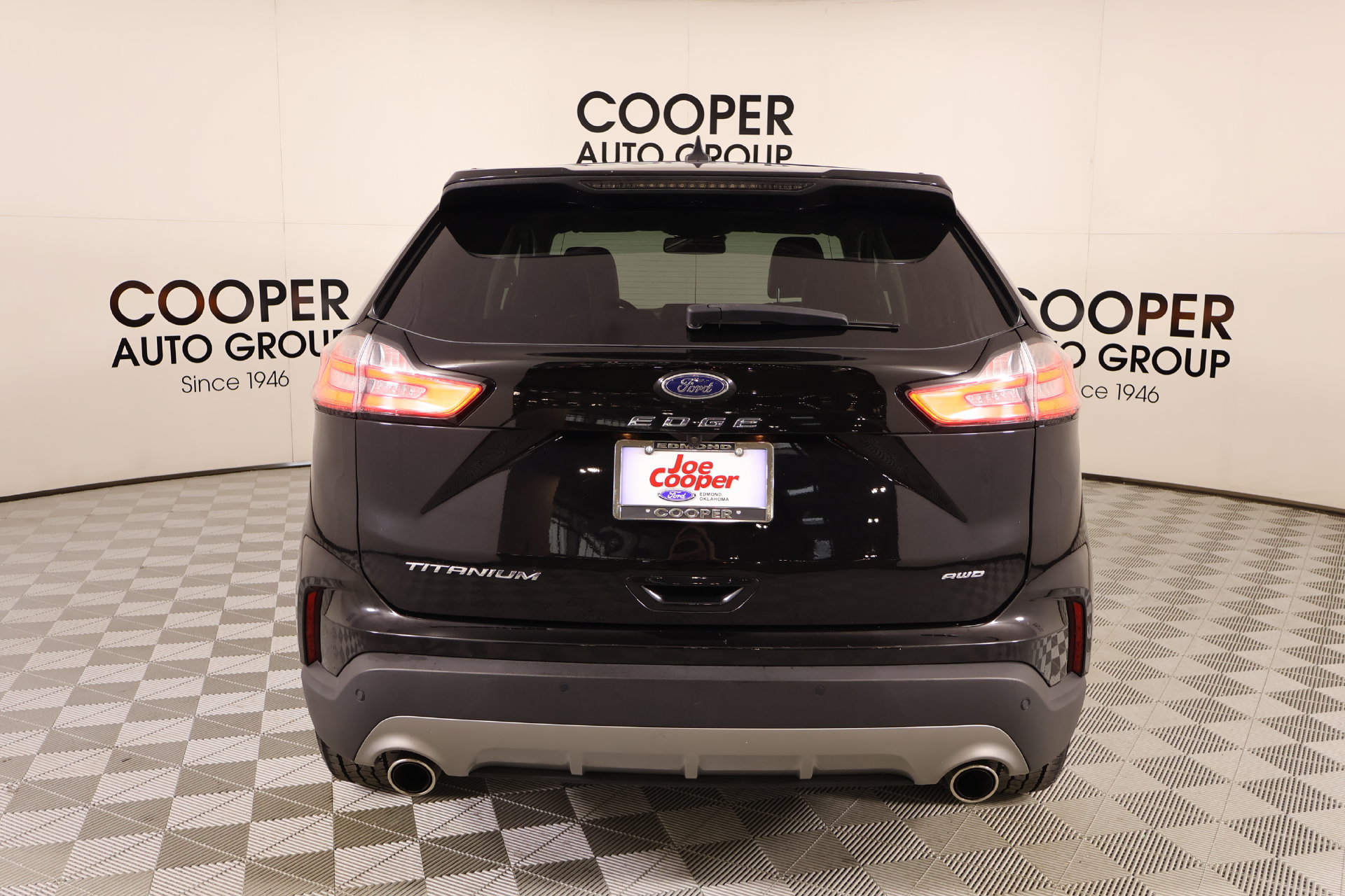Used 2024 Ford Edge Titanium AWD/4WD image 21