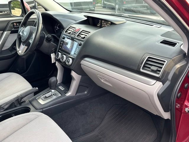 Used 2018 Subaru Forester 2.5i Premium AWD/4WD image 15