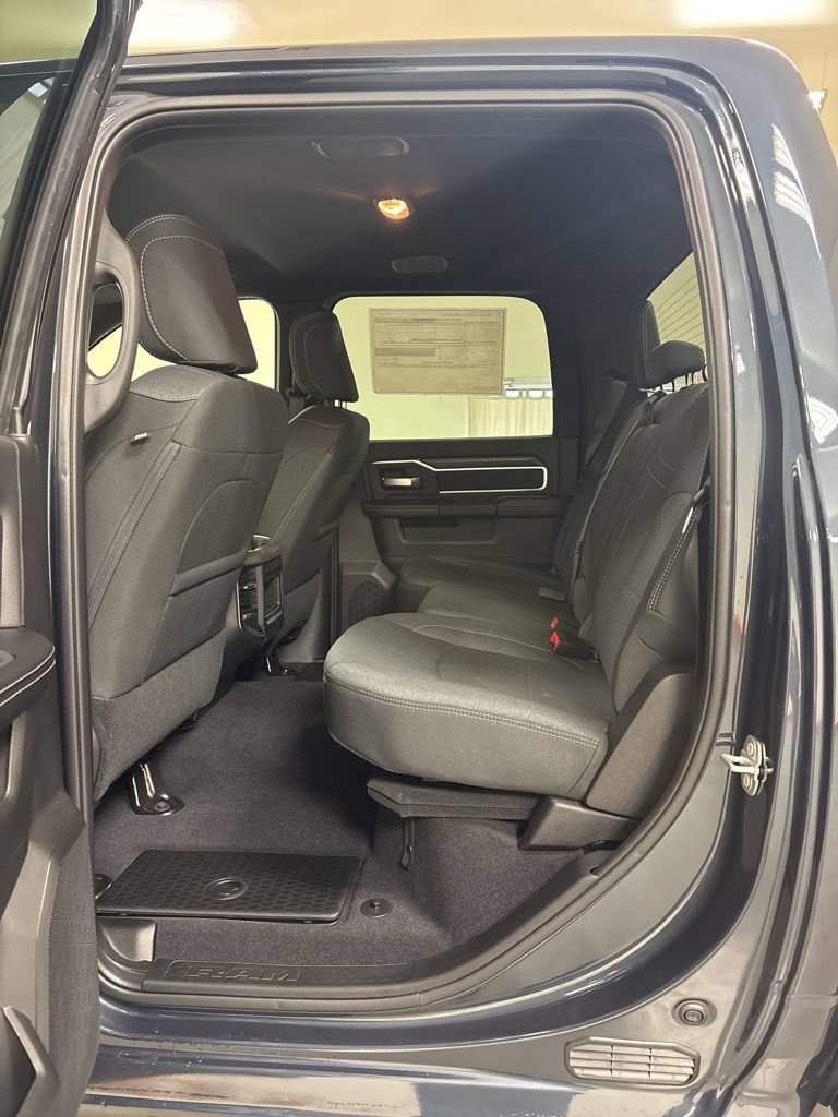 New 2026 RAM 2500 Big Horn AWD/4WD image 20