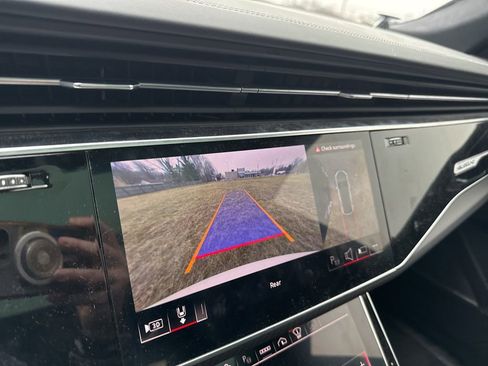 Used 2024 Audi RS Q8 image 15