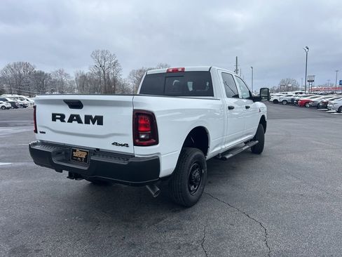 New 2026 RAM 2500 Tradesman AWD/4WD image 3