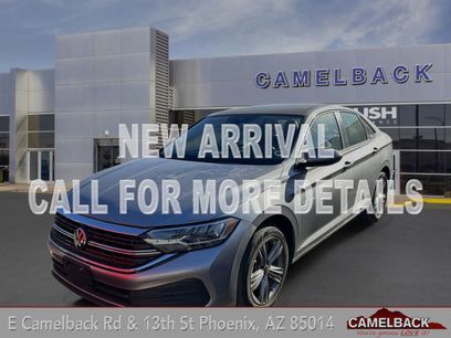 Used 2024 Volkswagen Jetta SE