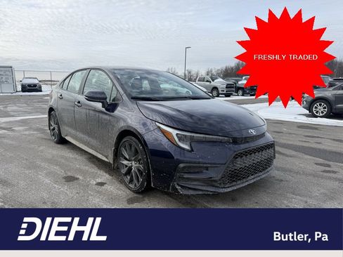 Used 2024 Toyota Corolla SE image 1