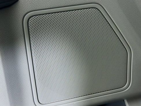 Used 2019 Ford F150 XLT w/ Equipment Group 302A Luxury image 22