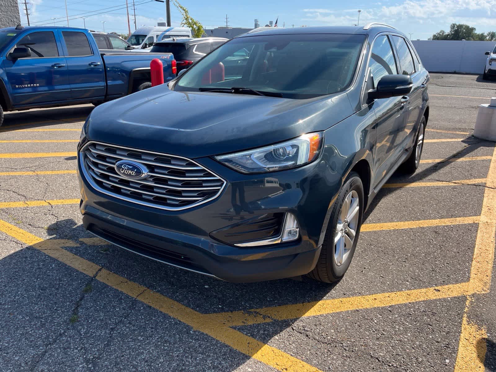 Used 2019 Ford Edge SEL w/ Equipment Group 201A AWD/4WD image 4