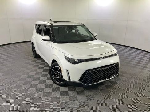 Used 2025 Kia Soul EX FWD image 41