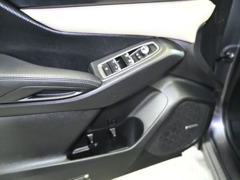 Used 2022 Subaru Ascent Limited w/ Technology Package image 27