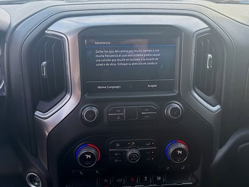 Used 2021 Chevrolet Silverado 1500 RST image 12