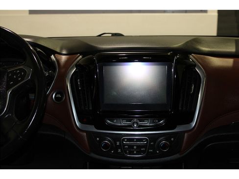 Used 2019 Chevrolet Traverse High Country w/ LPO, Floor Liner Package image 15