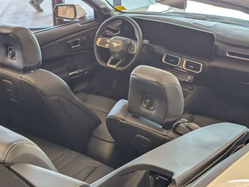 New 2025 Ford Mustang Premium image 17