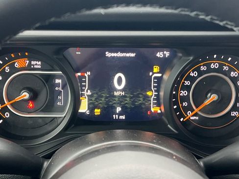 New 2026 Jeep Wrangler Unlimited Rubicon w/ Safety Group image 23