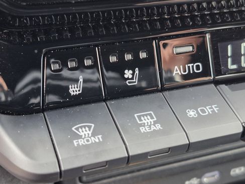 Certified 2026 Toyota Land Cruiser w/ Premium Package image 34