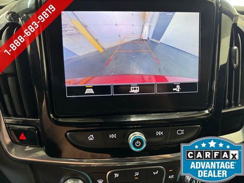 Certified 2023 Chevrolet Traverse LT AWD/4WD image 16