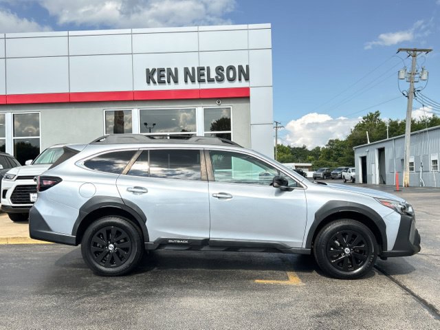 Used 2023 Subaru Outback Premium AWD/4WD image 13