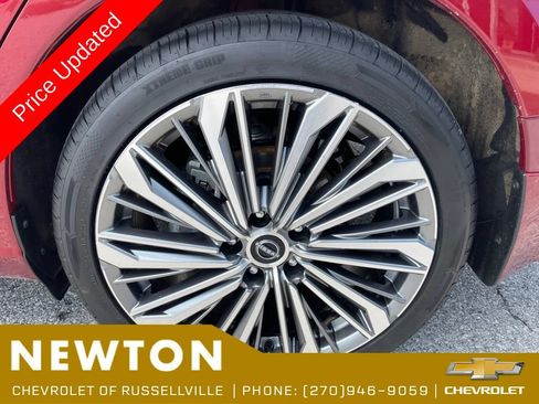 Used 2025 Nissan Altima 2.5 SL AWD/4WD image 45
